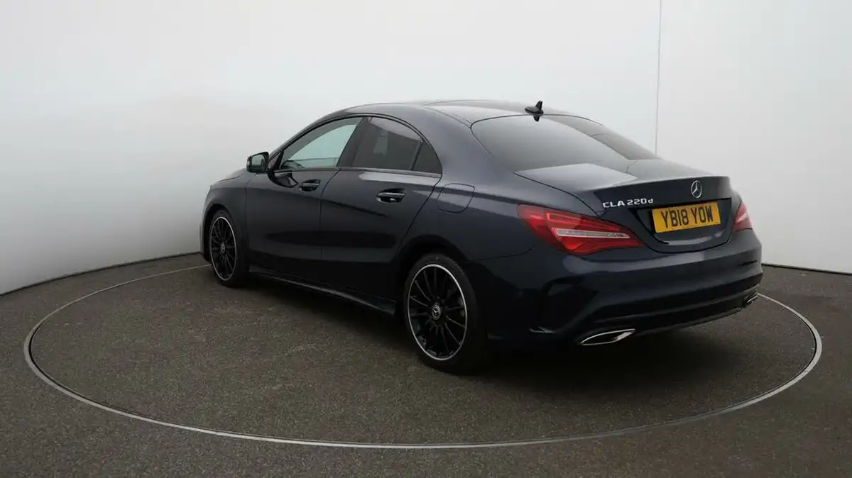 2018-mercedes-benz-cla-21d-cla-220-amg-line-coupe-4d-big-55