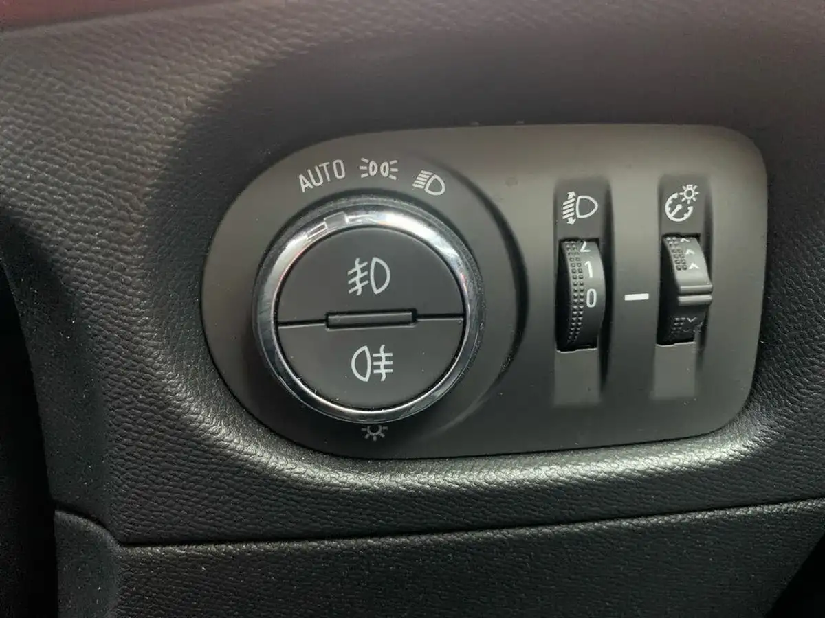 2021-vauxhall-mokka-12-sri-premium-130ps-auto-big-22