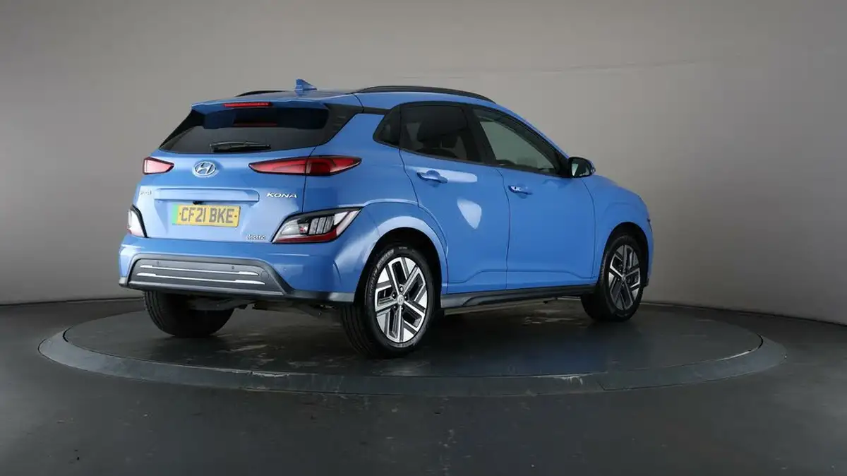 2021-hyundai-kona-e-ultimate-big-60