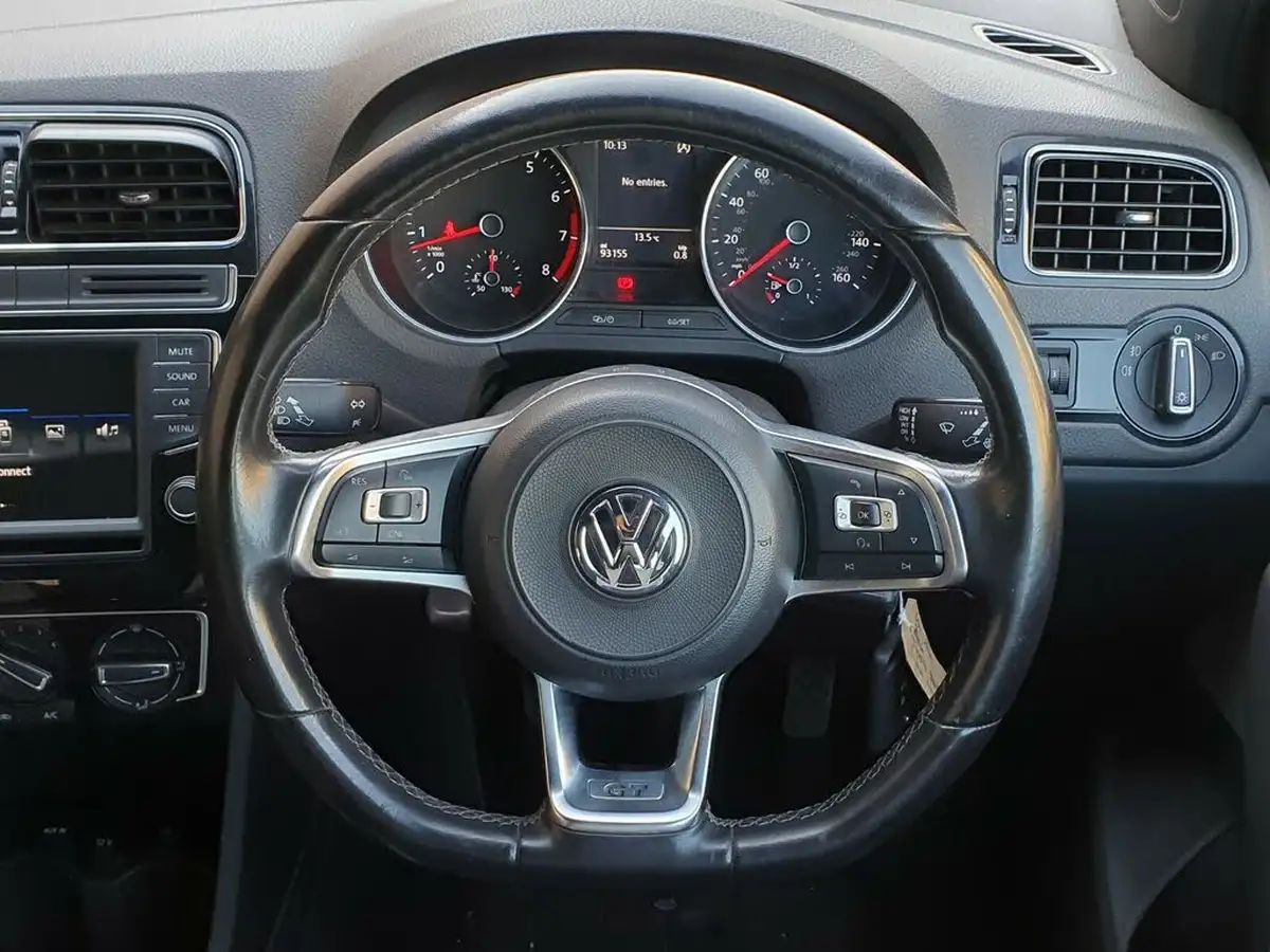 2017-volkswagen-polo-14-tsi-bluegt-act-ss-3d-big-13