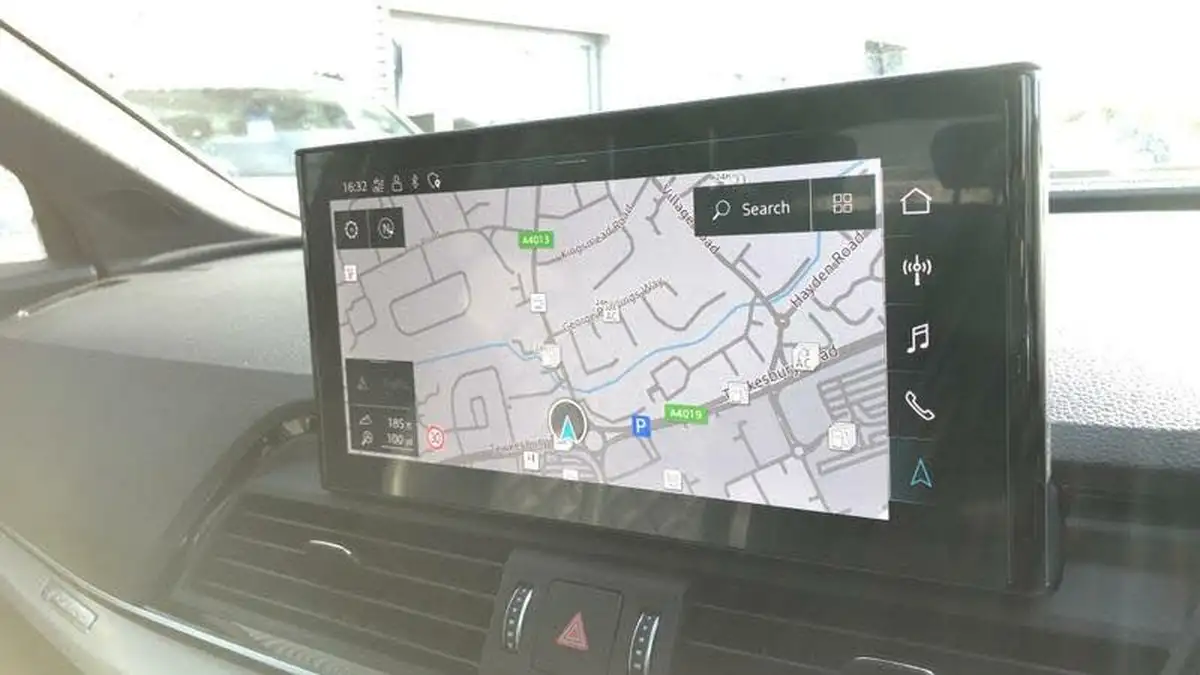 2021-audi-q5-20-55-tfsi-e-competition-station-wagon-big-34