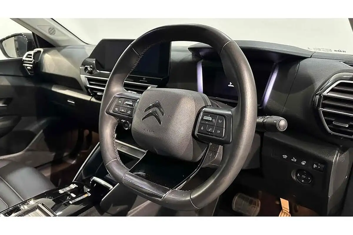 2023-citroen-c4-x-e-shine-plus-big-30