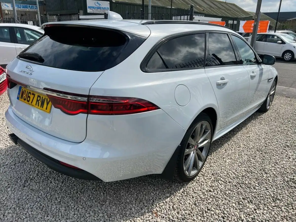 2017-jaguar-xf-20td-r-sport-180ps-sportbrake-5d-1999cc-auto-big-5