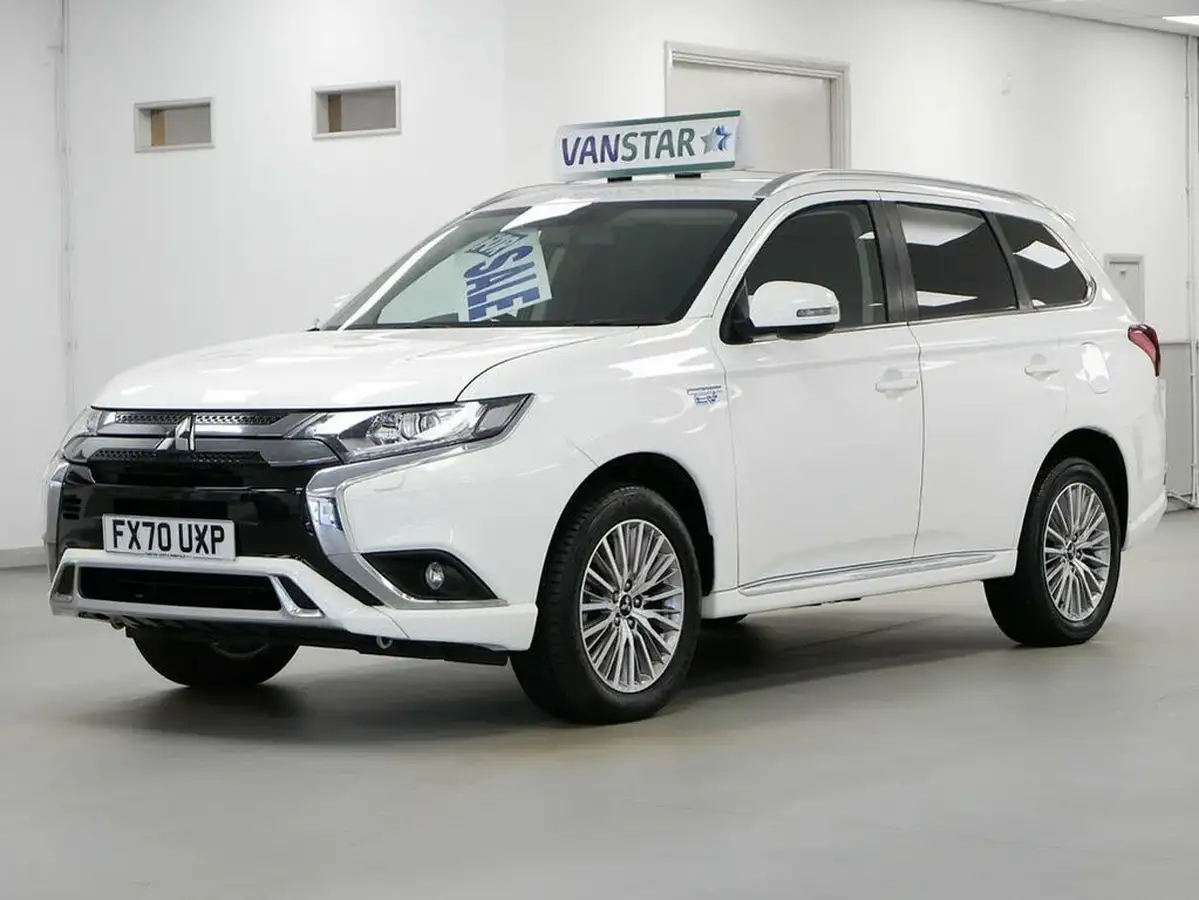 2020-mitsubishi-outlander-24-reflex-plus-commercial-big-1