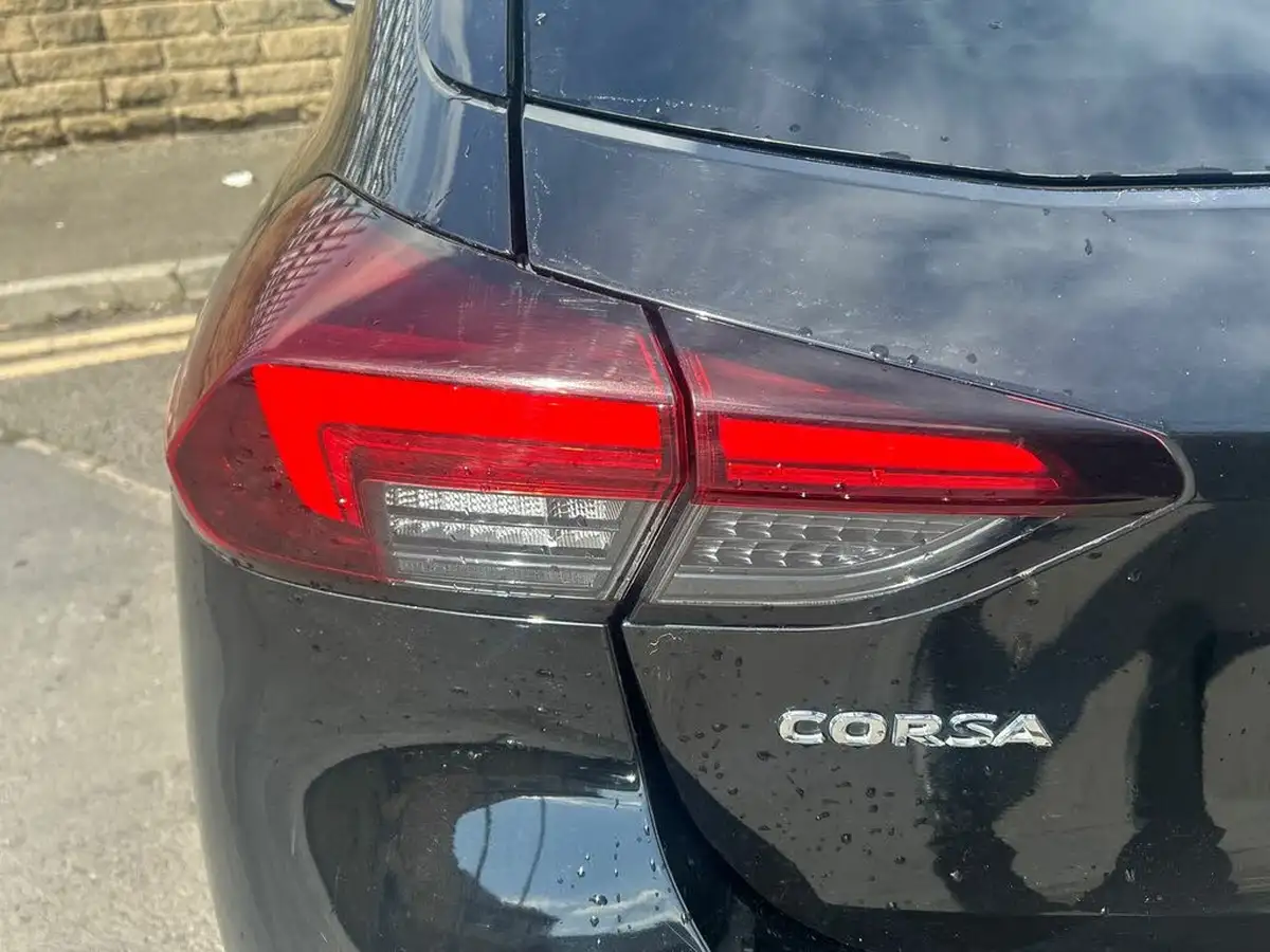 2023-vauxhall-corsa-12-turbo-gs-100ps-big-32