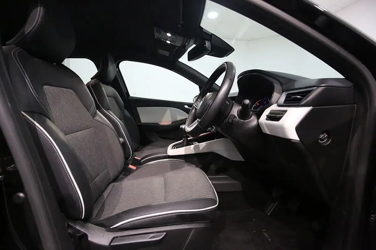 2021-renault-clio-10-tce-s-edition-90ps-big-15