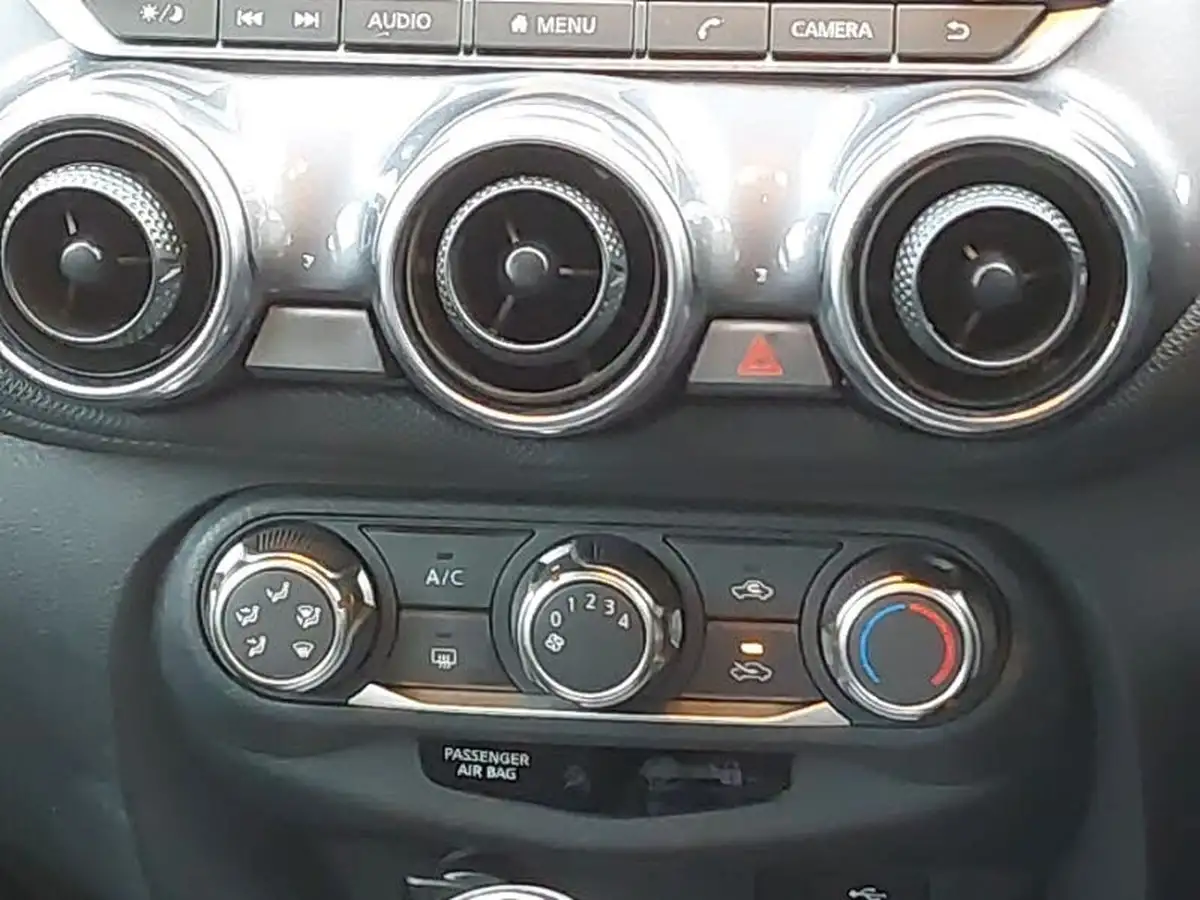 2022-nissan-juke-10-dig-t-acenta-big-10