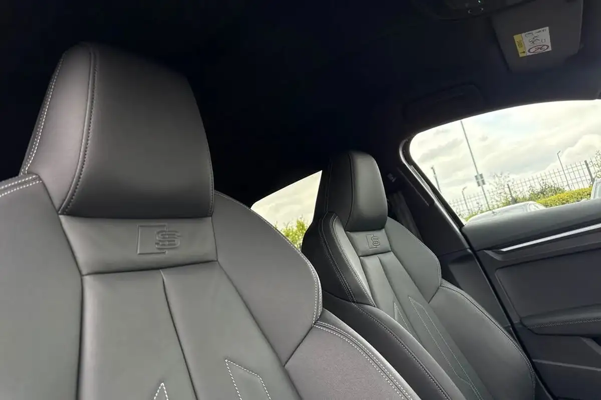 2022-audi-a3-14-40-tfsi-e-s-line-big-23