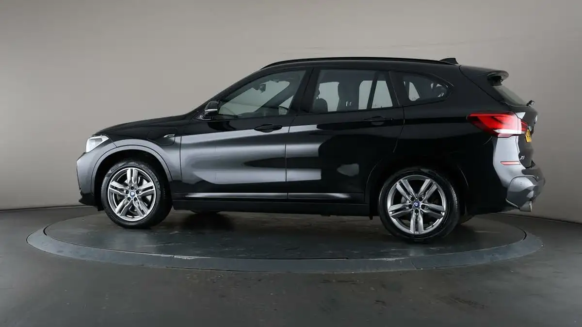 2022-bmw-x1-15-xdrive-25e-phev-m-sport-big-70
