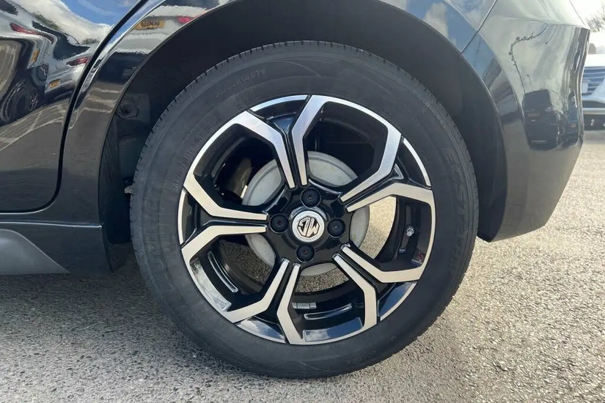2023-mg-mg3-15-vti-tech-excite-big-13