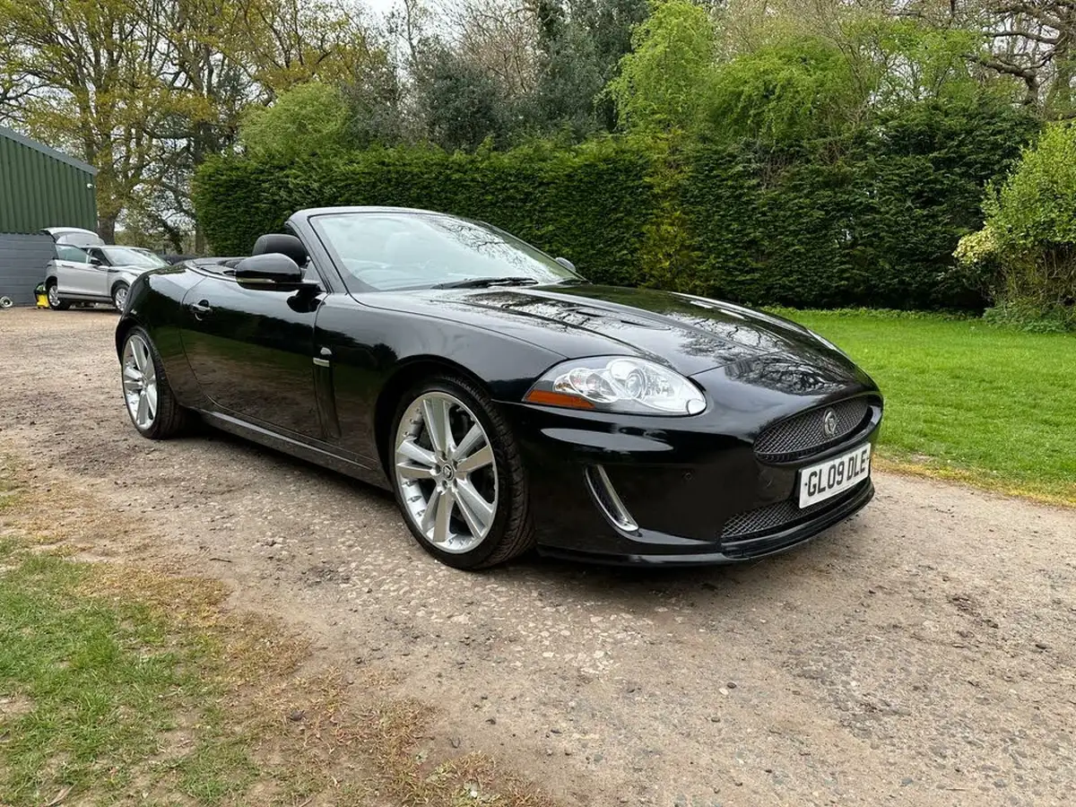 2009-jaguar-xkr-50-convertible-big-9