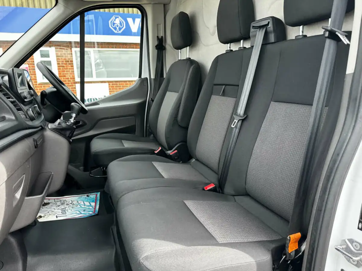 2022-ford-transit-20tdci-350-l3h2-leader-with-ac-chiller-big-18