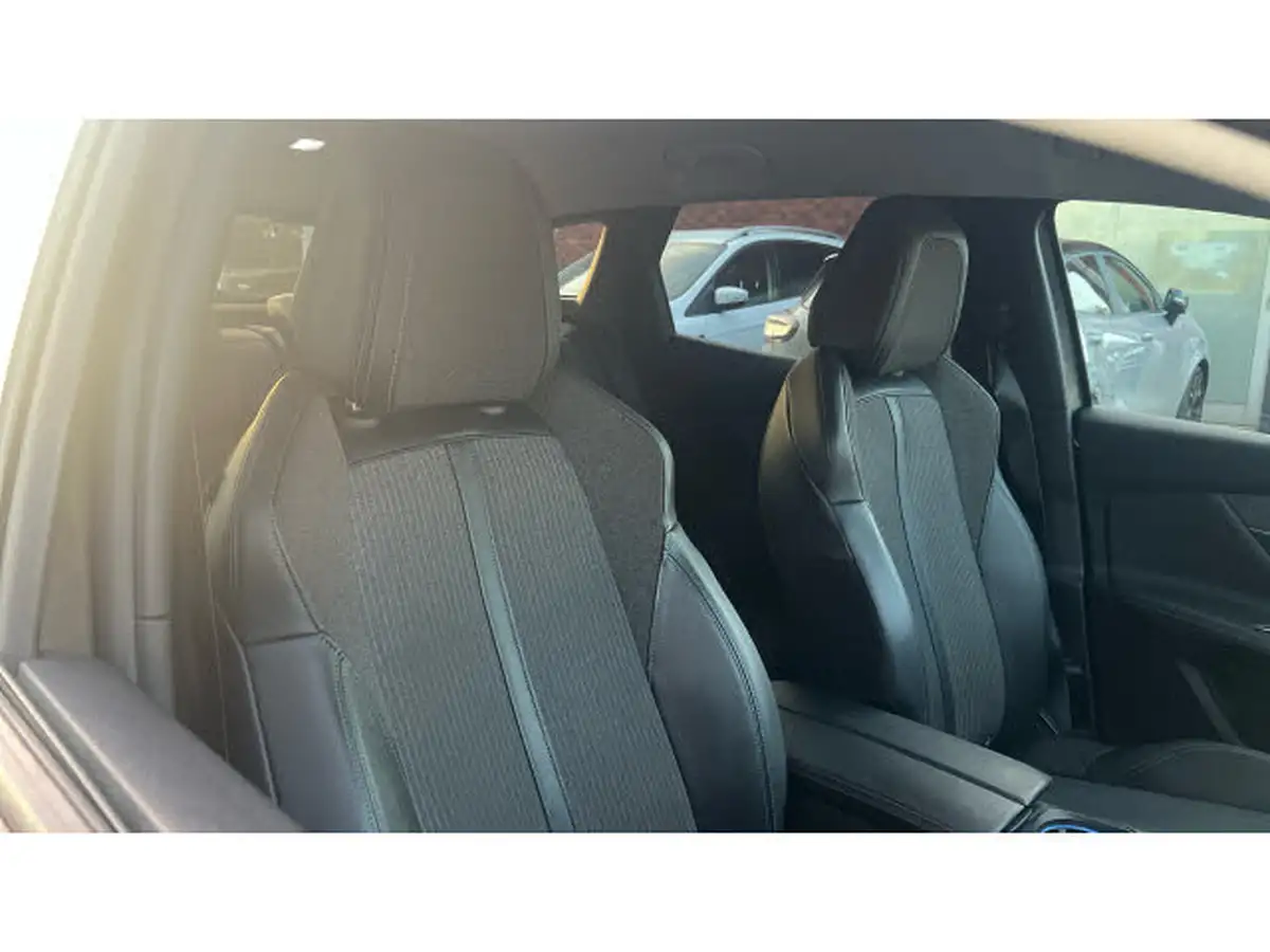 2021-peugeot-3008-suv-15-bluehdi-allure-big-31