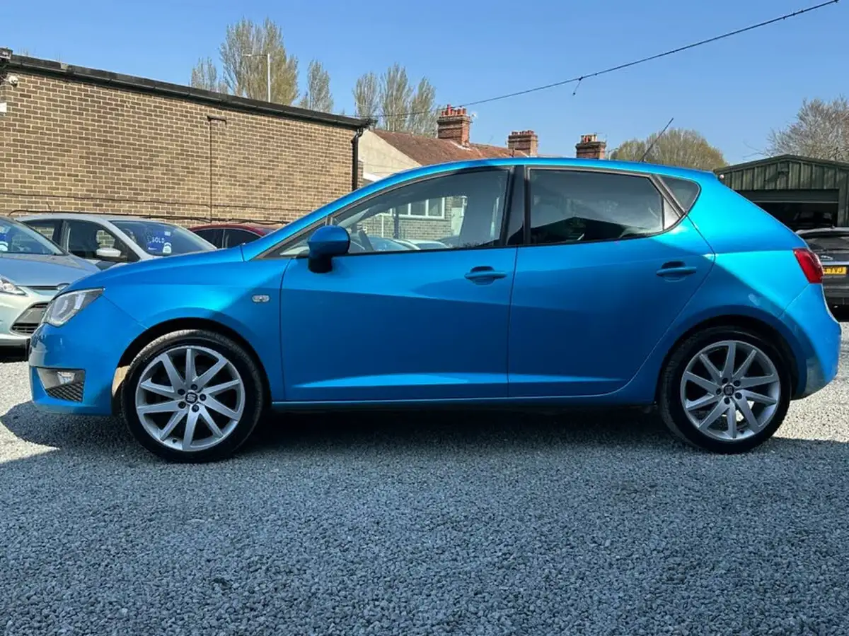2017-seat-ibiza-12-tsi-fr-technology-110ps-hatchback-5d-big-8