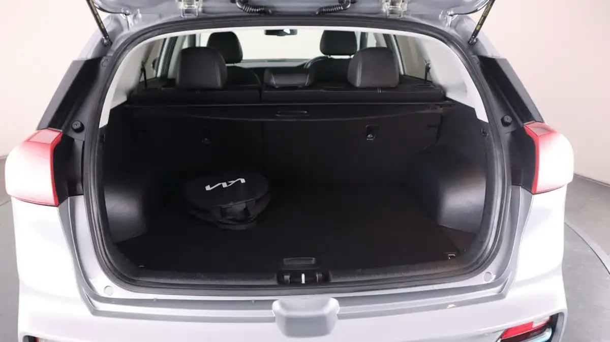 2022-kia-e-niro-ev-2-64-big-15