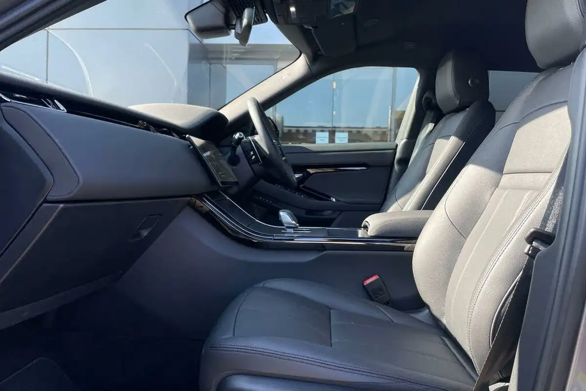 2024-land-rover-range-rover-evoque-20-d200-dynamic-se-big-32