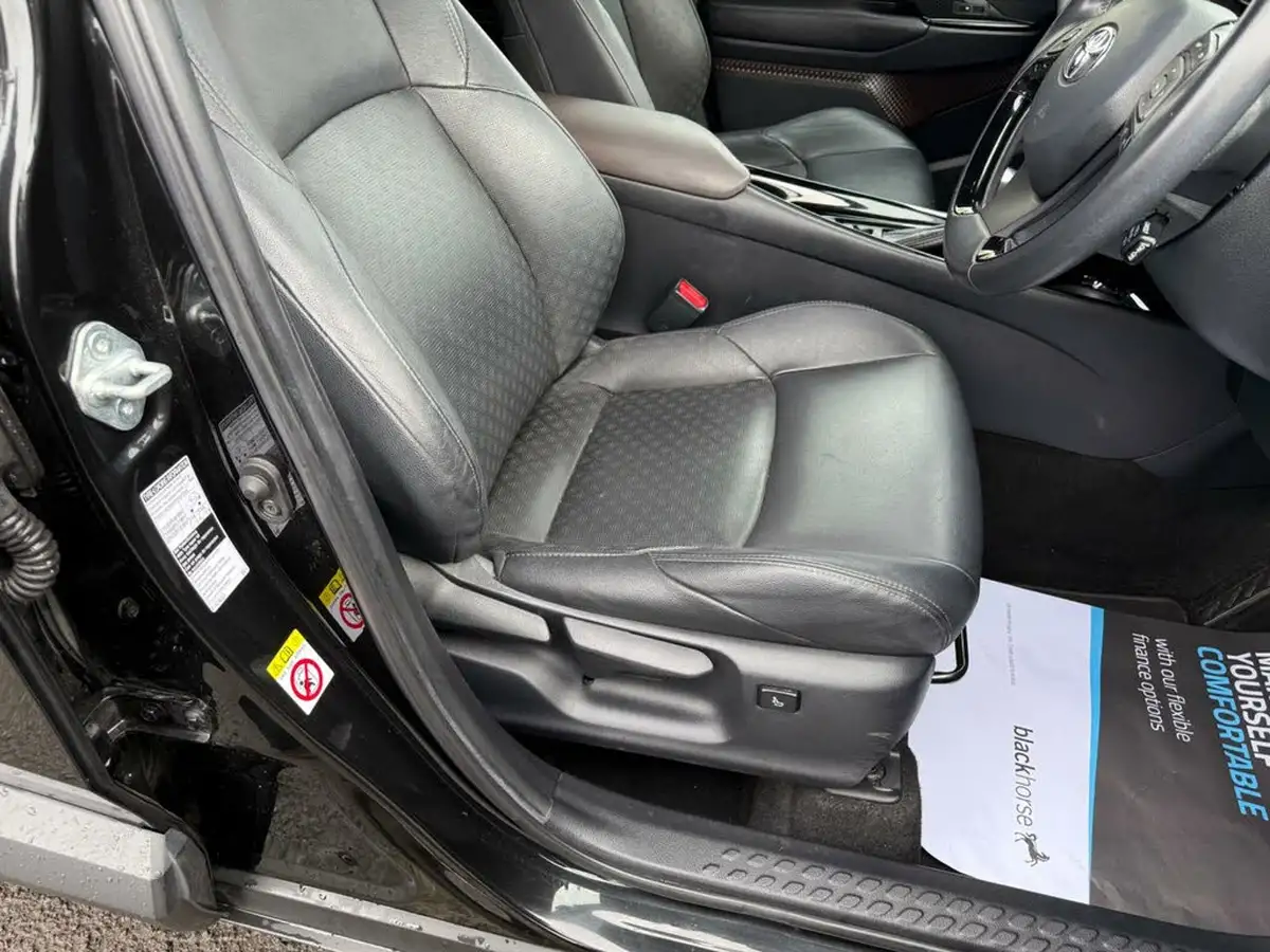 2018-toyota-c-hr-18-vvt-i-excel-big-19