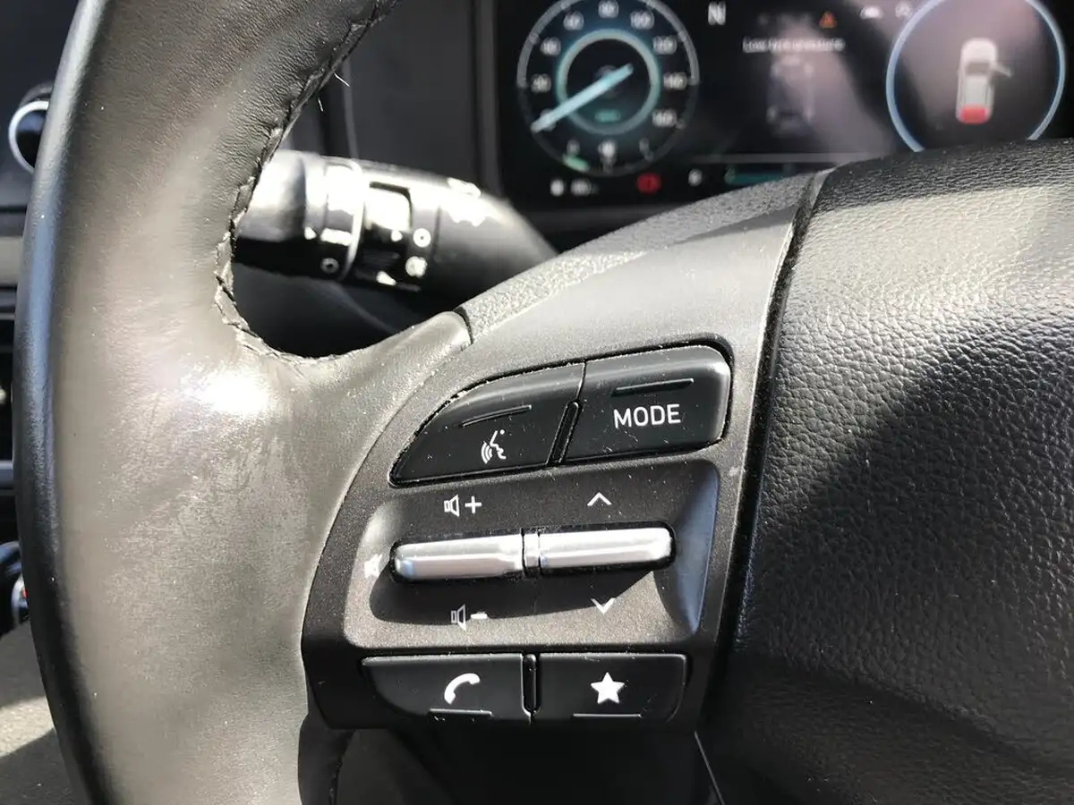2022-hyundai-kona-10-t-gdi-se-connect-big-22
