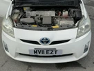 2011-toyota-prius-small-26