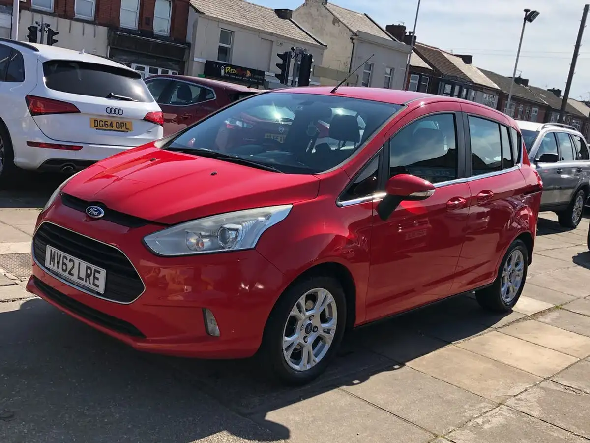 2013-ford-b-max-14-zetec-big-2