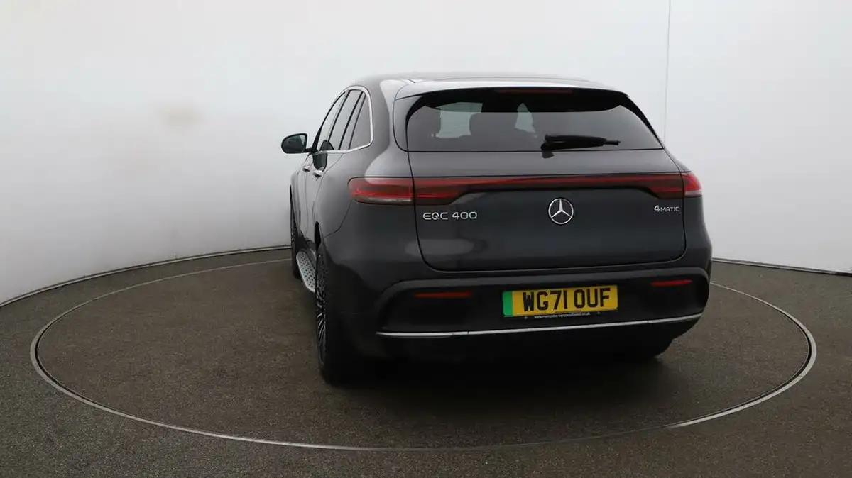 2022-mercedes-benz-eqc-e-eqc-400-amg-line-premium-big-55