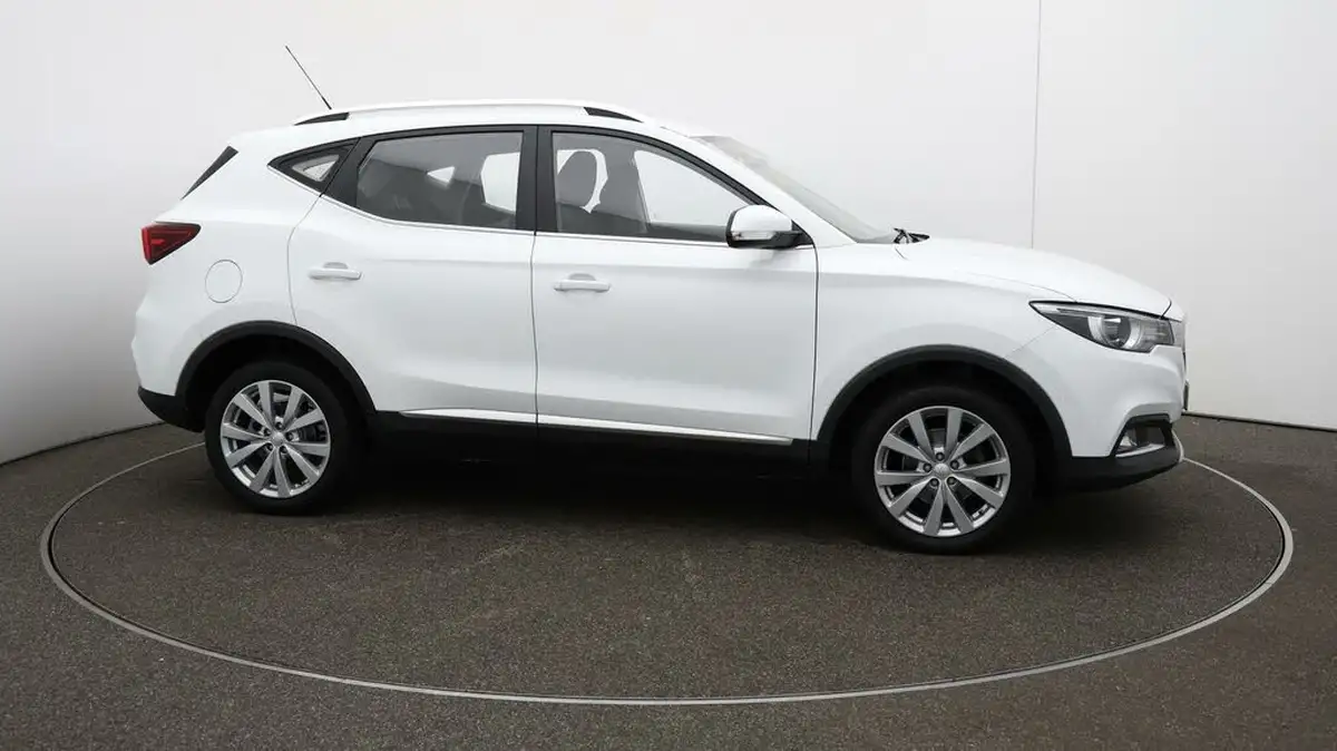2019-mg-zs-suv-15-vti-tech-excite-106ps-big-39