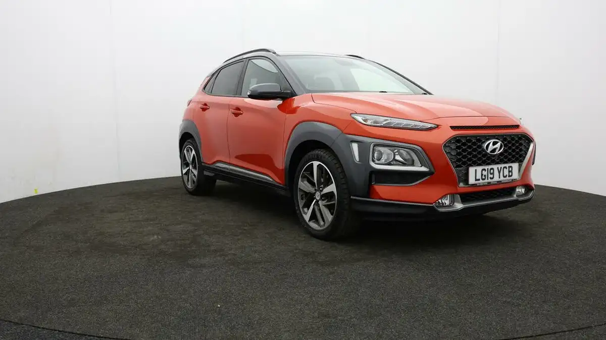 2019-hyundai-kona-10-t-gdi-premium-se-1-tone-roof-big-39