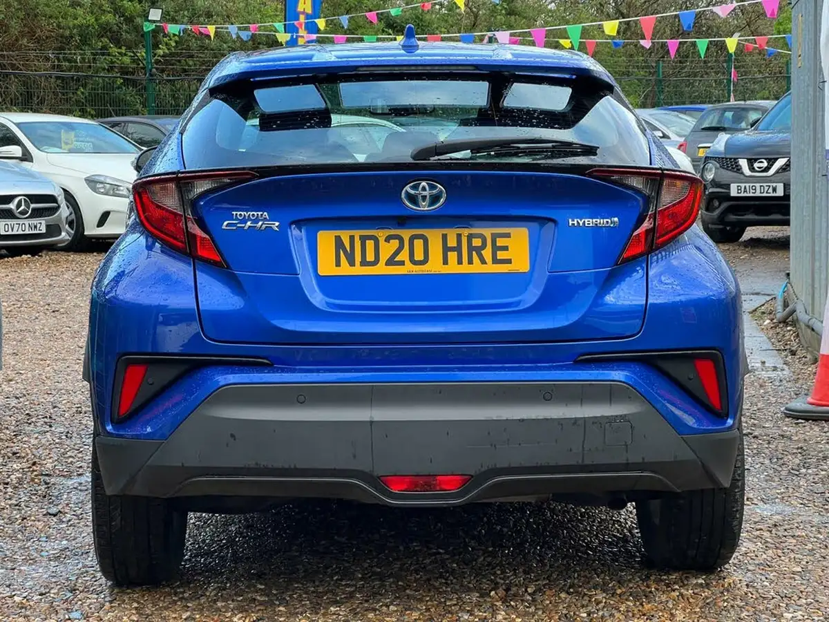 2020-toyota-c-hr-18-vvt-i-icon-parking-pack-big-17