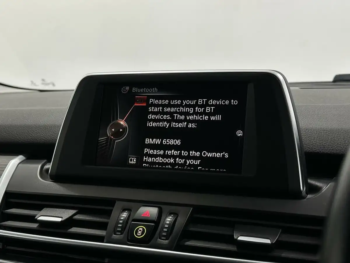 2016-bmw-2-series-15-225xe-phev-luxury-big-23