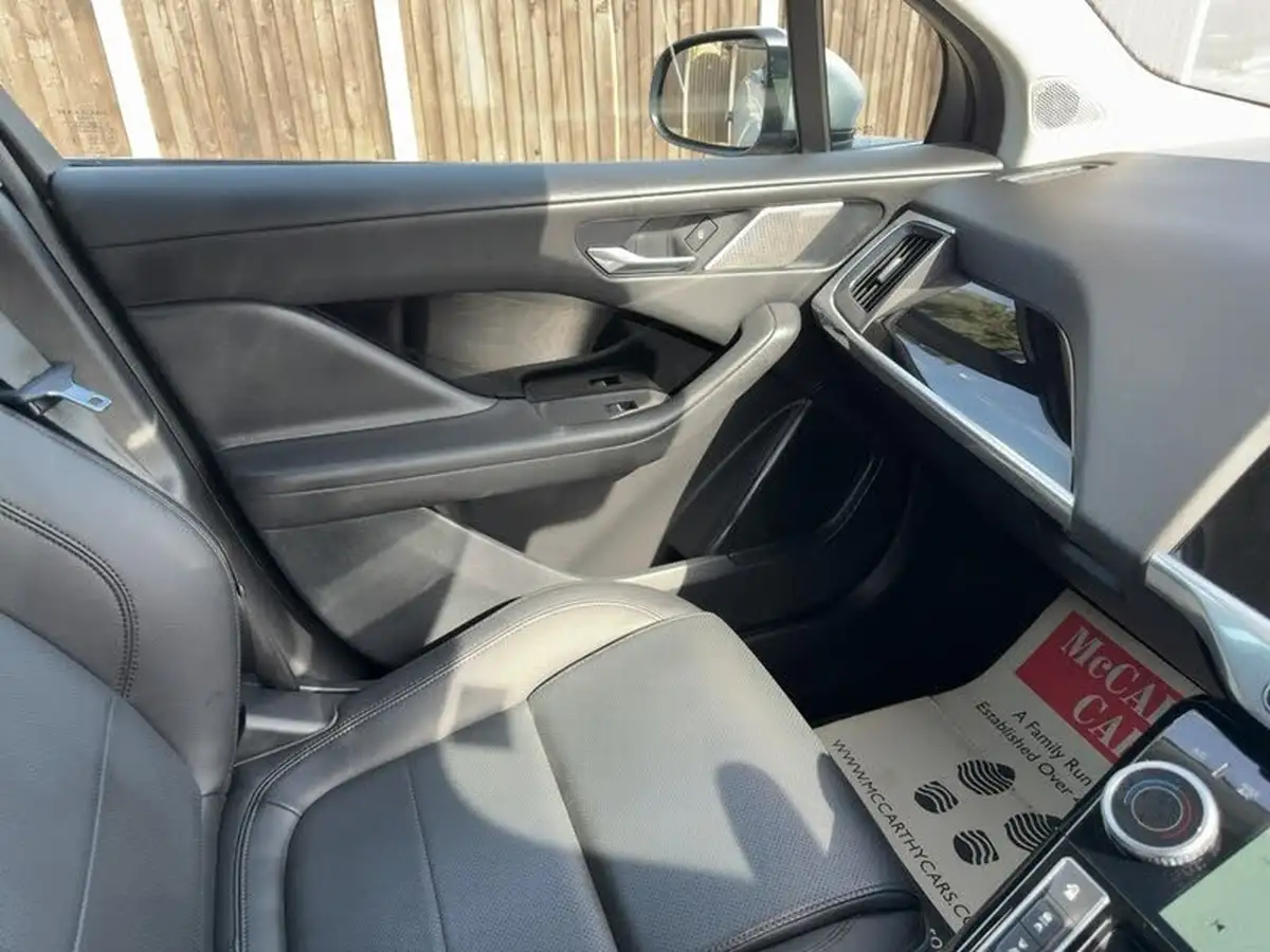 2018-jaguar-i-pace-ev400-s-big-41