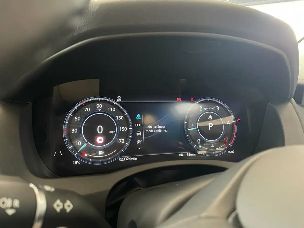 2021-jaguar-xe-20-d200-r-dynamic-hse-big-34