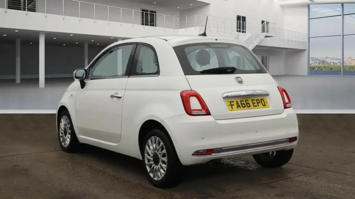 2017-fiat-500-12-lounge-big-2