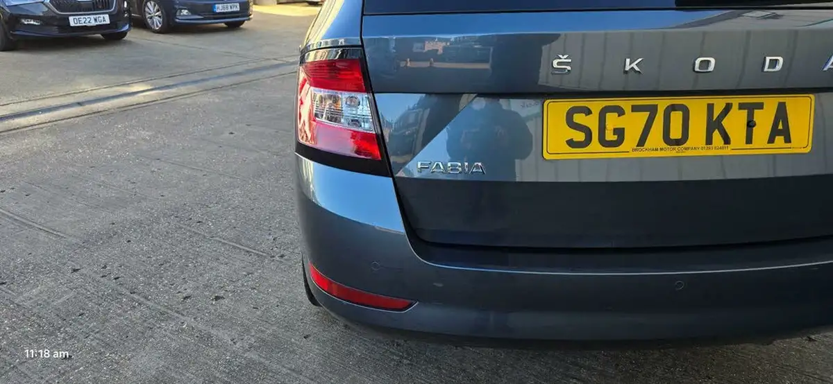 2020-skoda-fabia-10-tsi-se-l-95ps-estate-big-12