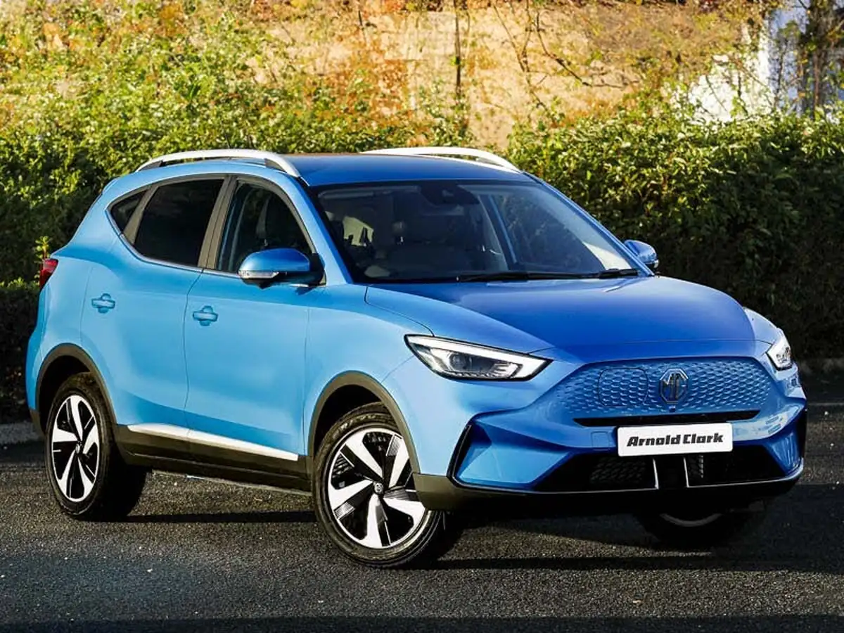 2025-mg-zs-suv-e-trophy-connect-ev-176ps-big-6
