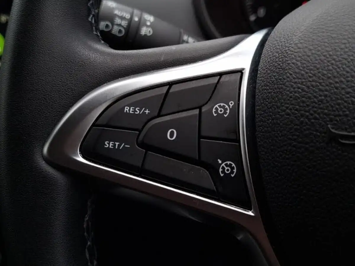 2022-dacia-duster-09-tce-prestige-big-14