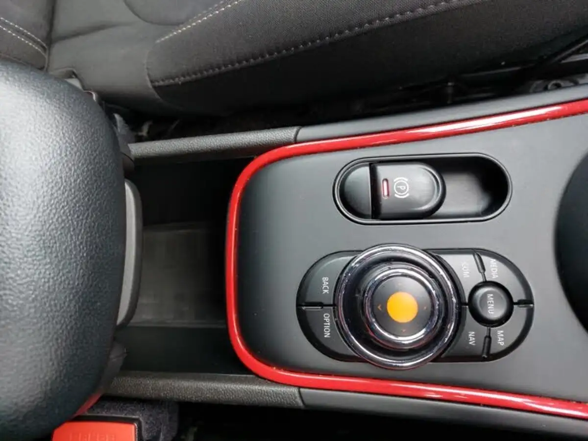 2020-mini-countryman-15-cooper-sport-auto-big-13