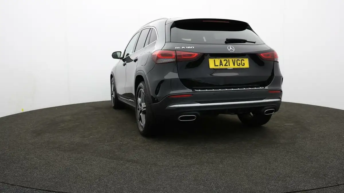 2021-mercedes-benz-gla-class-13-gla-180-amg-line-executive-1332cc-big-26