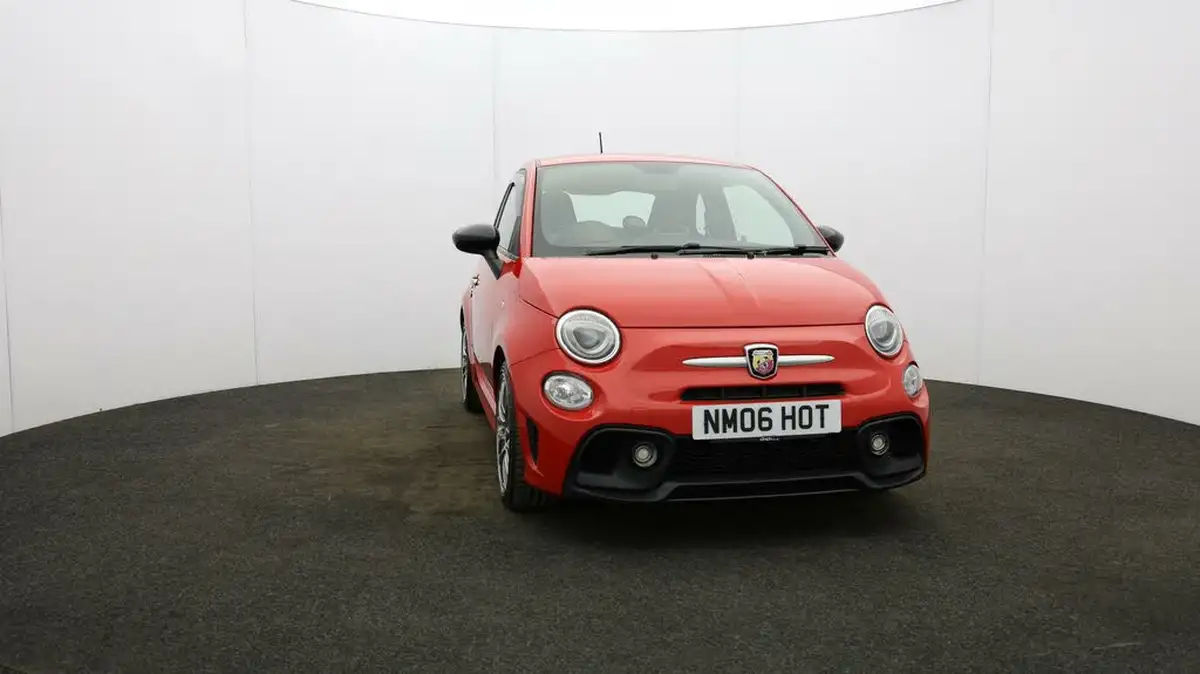 2018-abarth-595-14-tjet-big-33