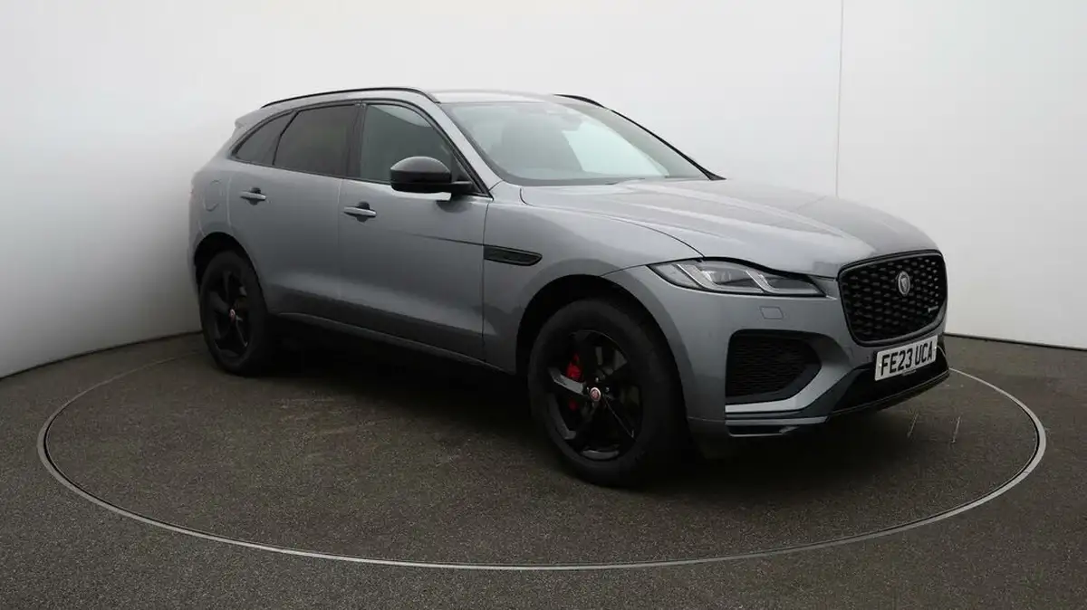 2023-jaguar-f-pace-20-p250-r-dynamic-black-big-40