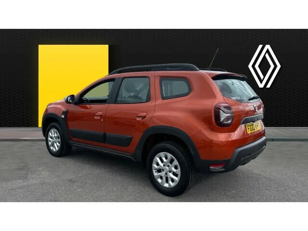 2022-dacia-duster-15dci-comfort-115hpeu6d-4x2-window-van-big-1