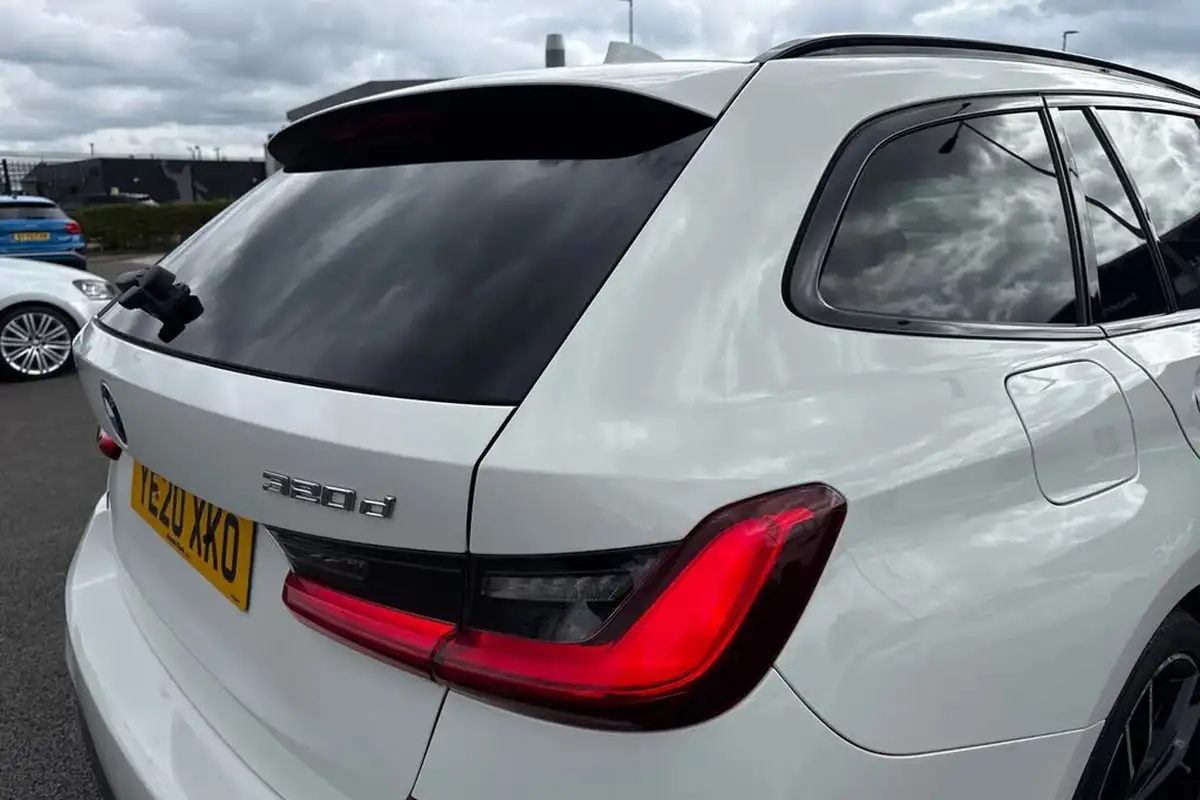 2020-bmw-3-series-20td-320d-m-sport-mht-touring-5d-auto-big-31