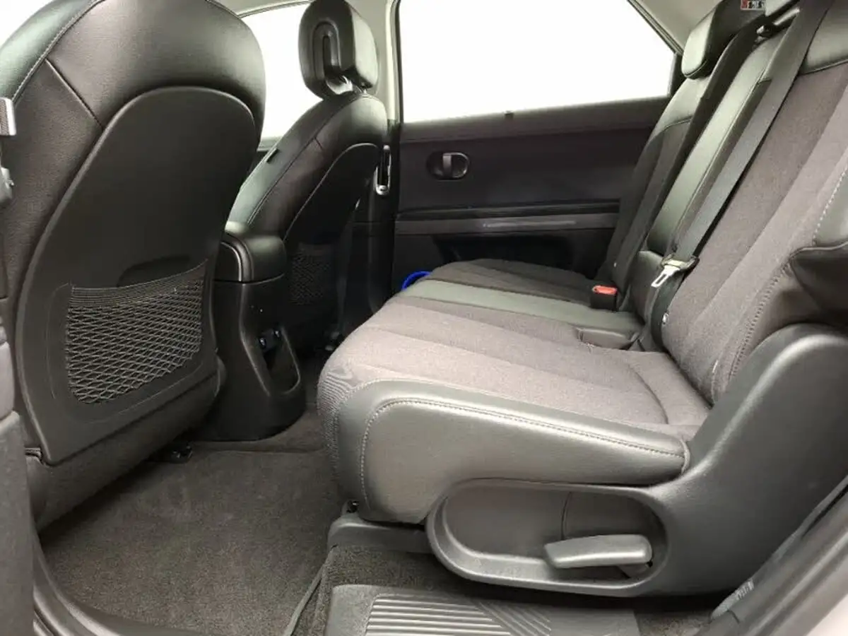 2024-hyundai-ioniq-5-e-premium-228ps-84kwh-rwd-big-5