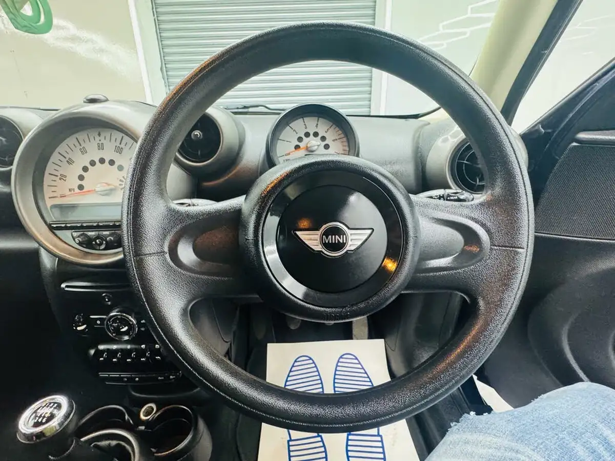 2012-mini-countryman-16td-cooper-big-31