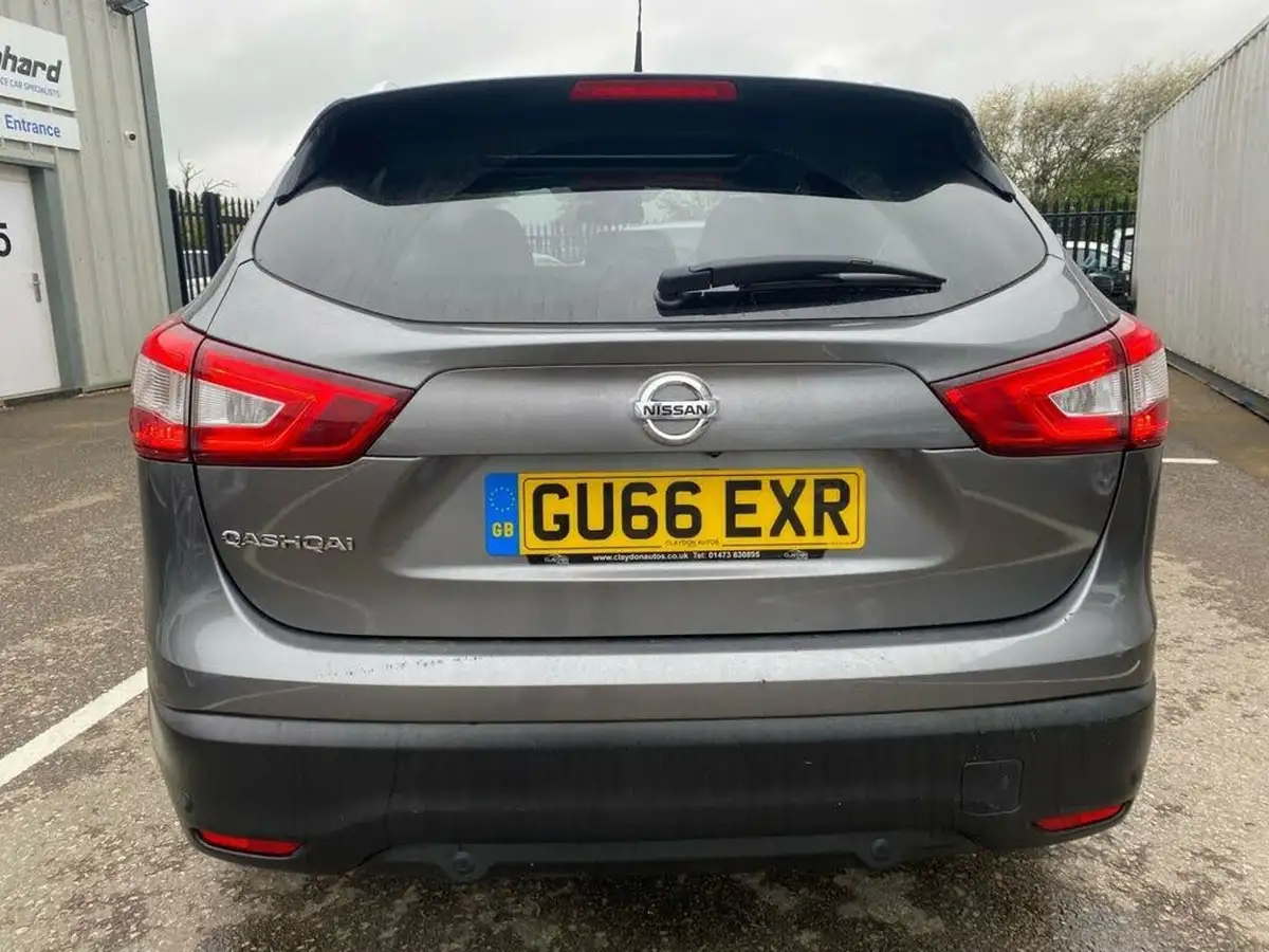 2016-nissan-qashqai-15dci-tekna-big-5