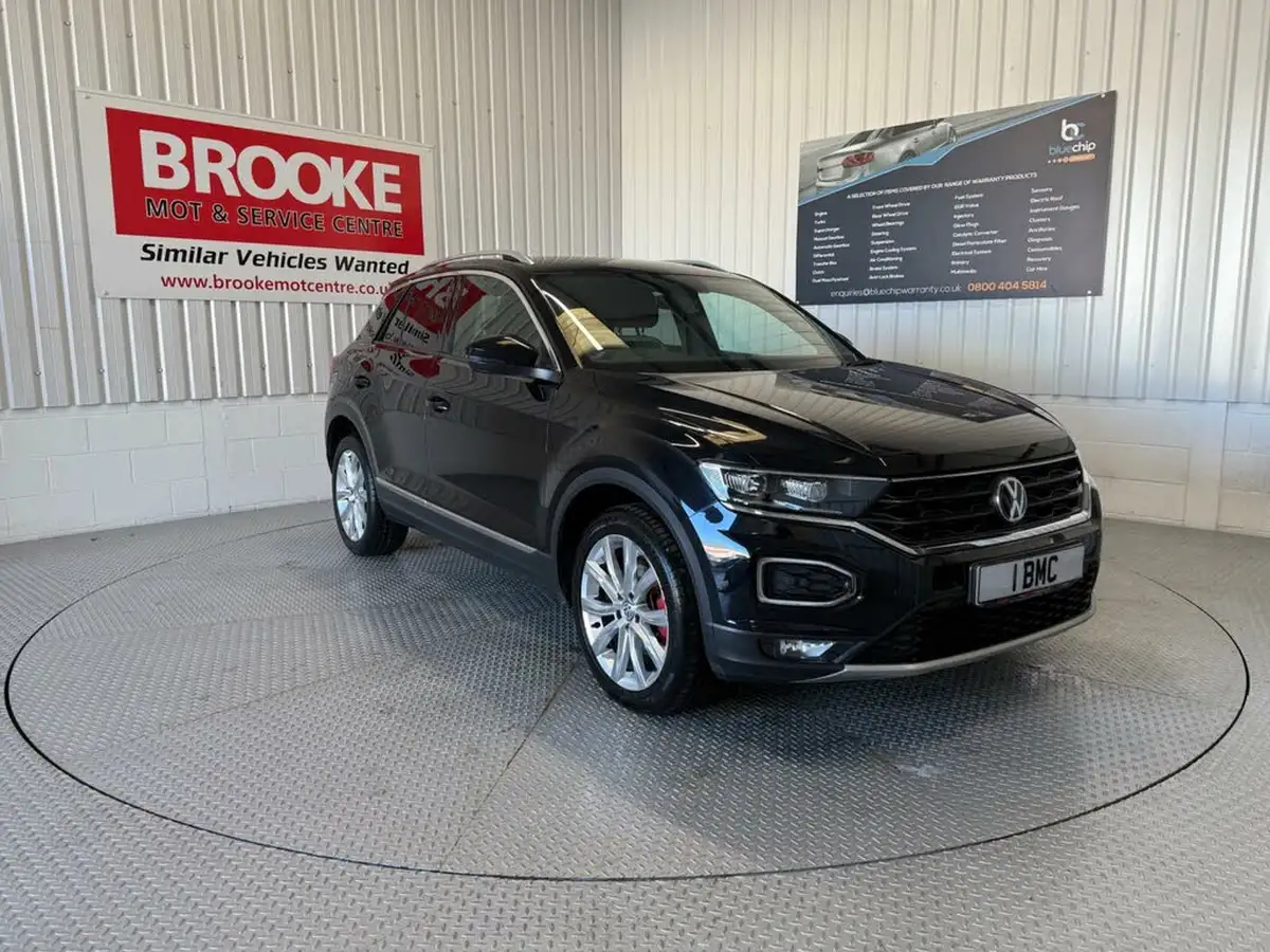 2018-volkswagen-t-roc-15-tsi-sel-ss-big-0