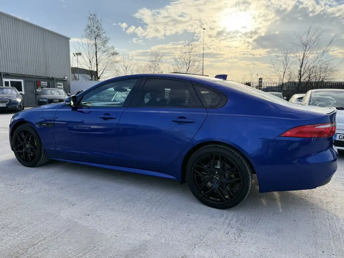 2017-jaguar-xf-20i-r-sport-200ps-saloon-4d-1999cc-big-5