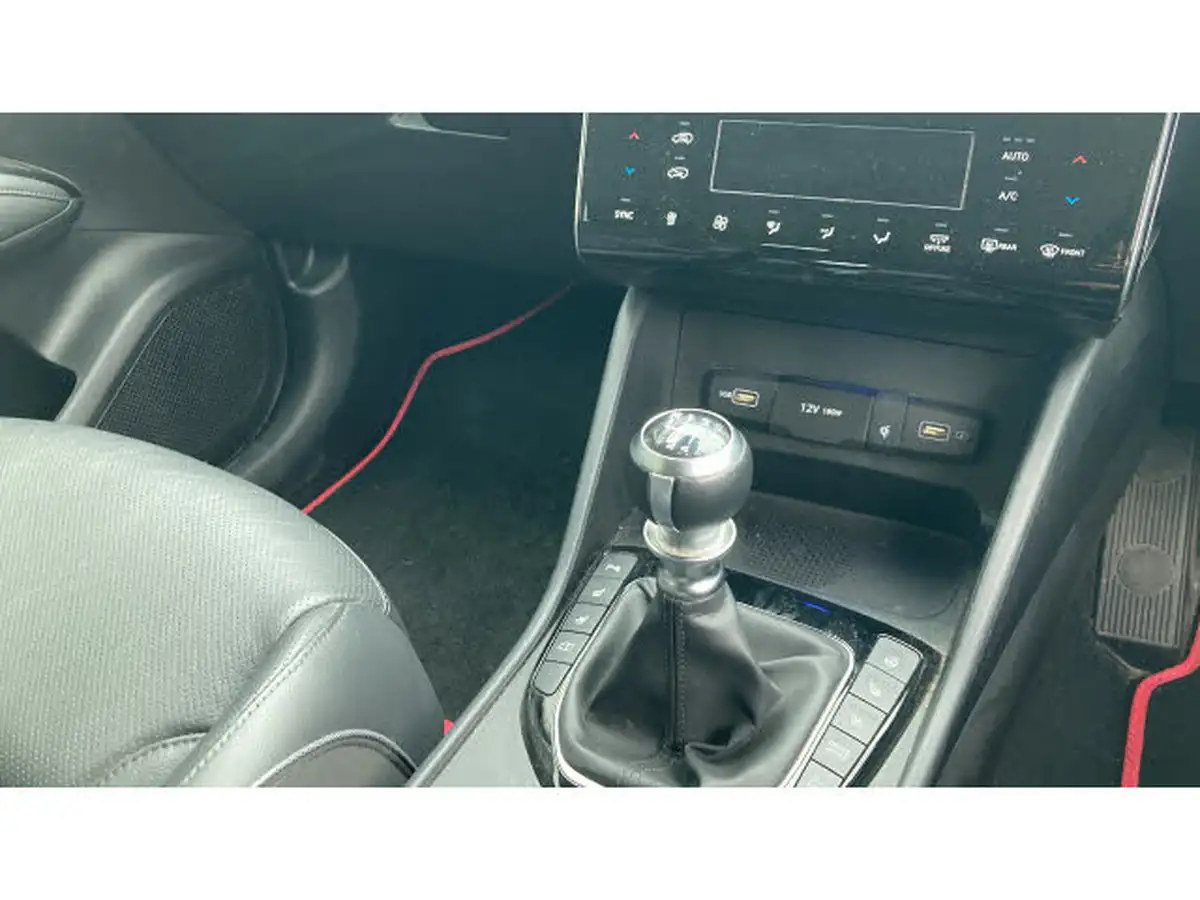 2022-hyundai-tucson-16-t-gdi-ultimate-150ps-big-13