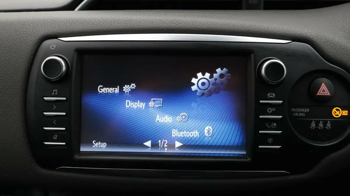 2020-toyota-yaris-10-vvt-i-icon-big-11