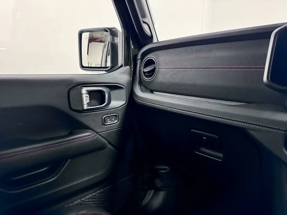 2024-jeep-wrangler-20-gme-rubicon-5d-big-30