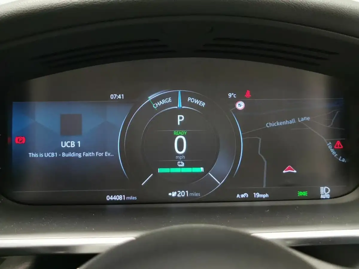 2021-jaguar-i-pace-ev400-hse-big-26